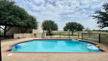 Seasonal outdoor pool