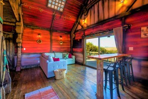 Ropa de cama de alta calidad, cubrecamas y colchones con efecto memoria