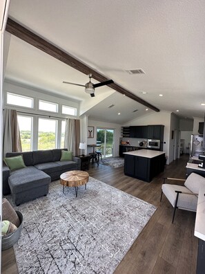 Ropa de cama de alta calidad, cubrecamas y colchones con efecto memoria