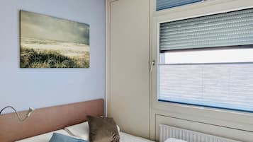 1 habitación, tabla de planchar con plancha y wifi gratis