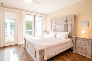 4 bedrooms, desk, iron/ironing board, free WiFi
