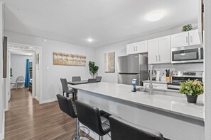 Apartment | 2 bedrooms, WiFi