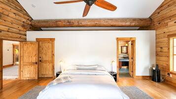 4 bedrooms, free WiFi, bed sheets