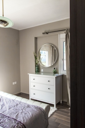 Duplex | 3 bedrooms, soundproofing, iron/ironing board, free WiFi