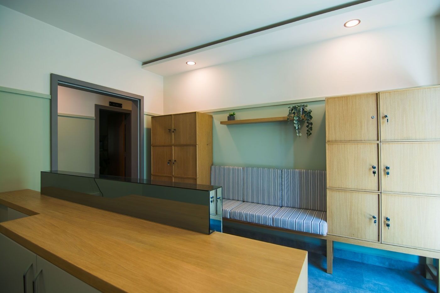 AT THE SEASHORE COZY APARTMENT WITH FULL ACTIVITY