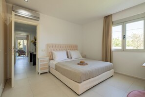 3 chambres, fer et planche à repasser, lit parapluie, Wi-Fi