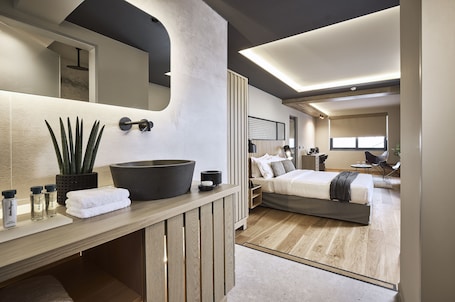 Caja de seguridad en la habitación y sistema de insonorización