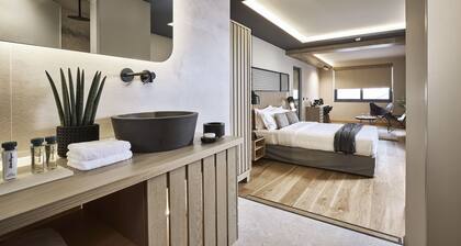 Cama Luxury Suites Glyfada