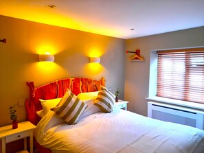 Individually decorated, individually furnished, desk, laptop workspace - The Olive Well (Cullompton)