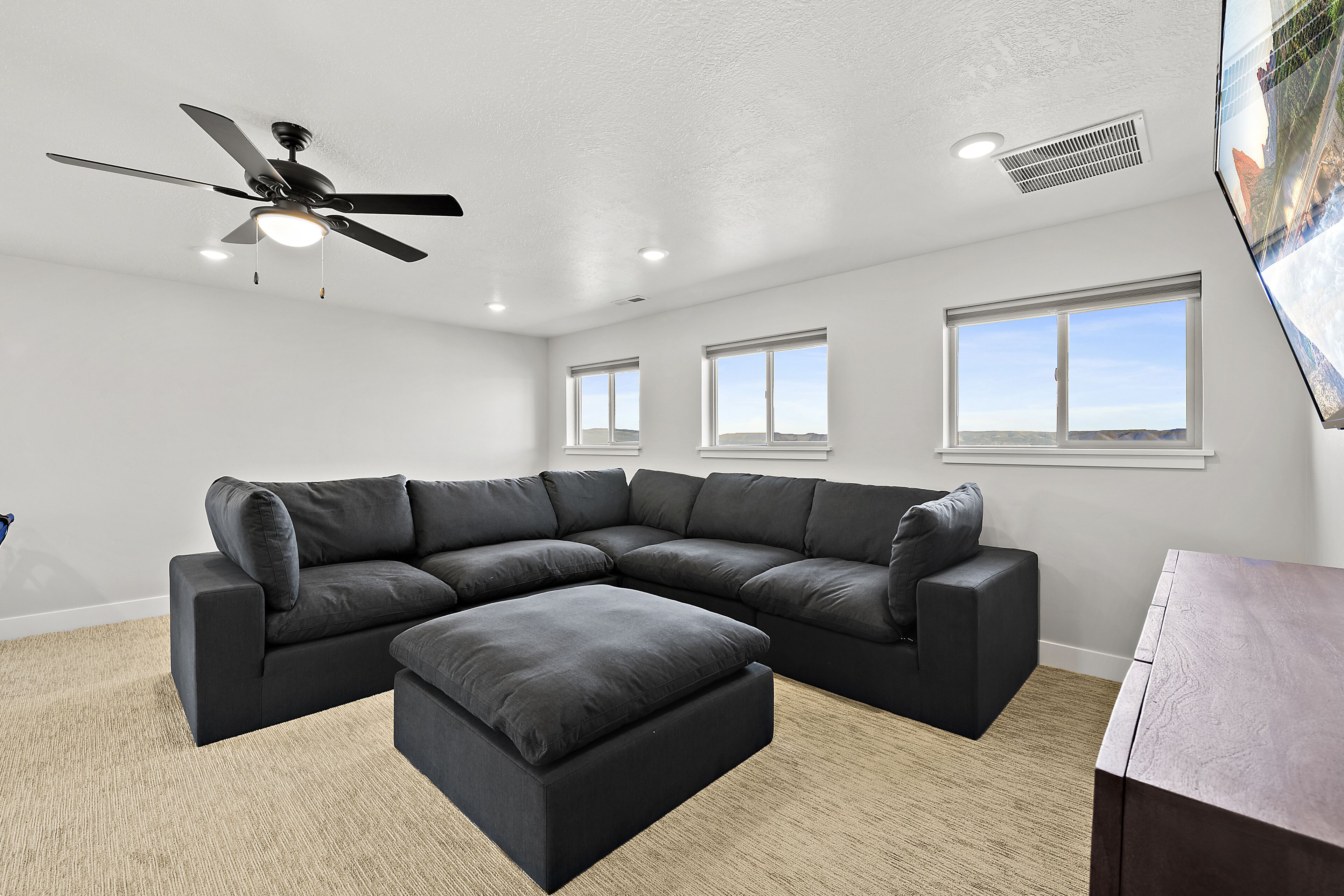 Sapphire Lodge (Sleeps 42) by Bear Lake Luxury Rentals