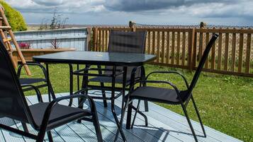 Cottage, Multiple Beds | Balcony