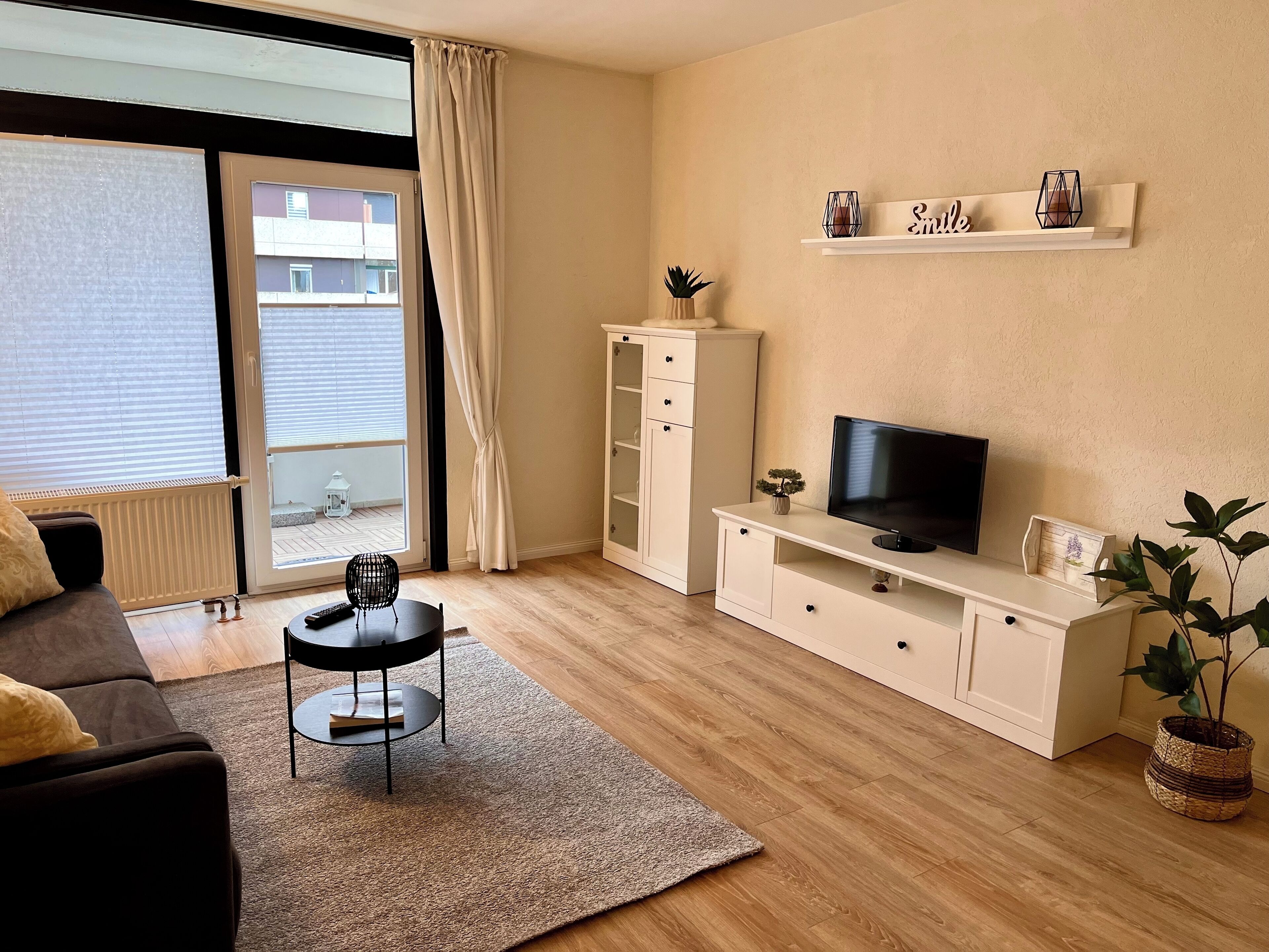 Forest oasis I with sauna and swimming pool, great hiking trails nearby