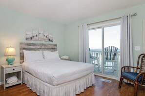 2 室のベッドルーム、アイロン / アイロン台、WiFi、ベッドシーツ