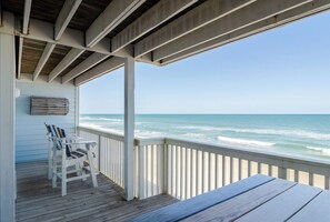 Property grounds - Panoramic view and amenities galore in Ocean Dunes (Kure Beach)