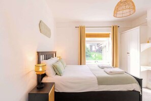 2 bedrooms, desk, iron/ironing board, WiFi - The Nest at Afan Forest Park by STAE-Homes (Port Talbot)