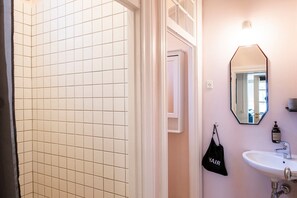 Dusche, Haartrockner