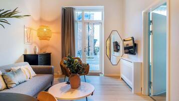 Televisión y oficina