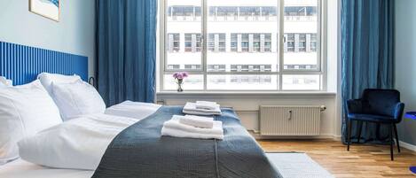 Strykejern/-brett, reiseseng for barn, wi-fi og sengetøy