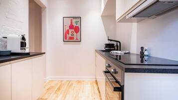 Microwave, oven, coffee/tea maker, toaster