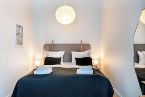 2 soverom, strykejern/-brett, wi-fi og sengetøy