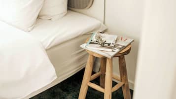 2 bedrooms, iron/ironing board, travel crib, WiFi