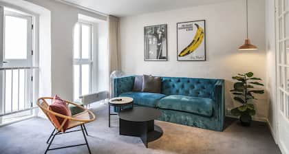 Churchill 2BR by Daniel & Jacob's