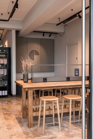 Dining - The Pier apartments by Daniel & Jacob's (Copenhagen)