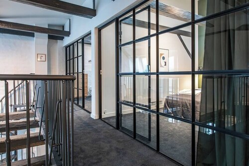 The Churchill Penthouse by Daniel&Jacob's
