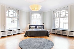 3 dormitorios, tabla de planchar con plancha, wifi y ropa de cama