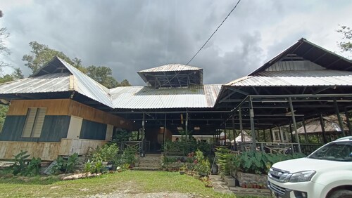 Hotel O Flinstone Lodge