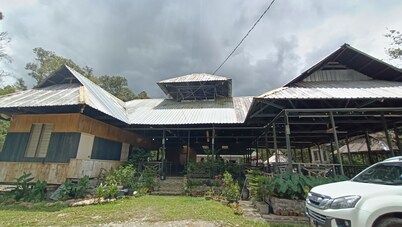 Hotel O Flinstone Lodge