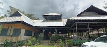 Hotel O Flinstone Lodge