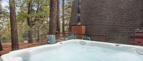 Bain à remous extérieur