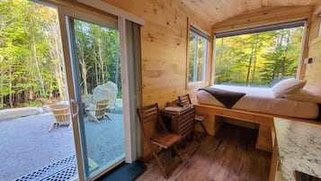 The Snowy Owl (Site 5) | Laptop workspace, blackout drapes, free WiFi, bed sheets