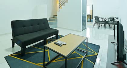 OYO 90493 JL Homestay