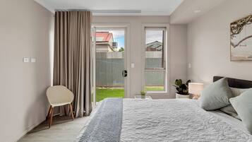 5 chambres, fer et planche Ă  repasser, Wi-Fi gratuit, draps fournis