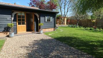 บริเวณภายนอก