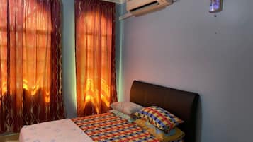 Room, 2 Bedrooms | 2 bedrooms, free WiFi, bed sheets