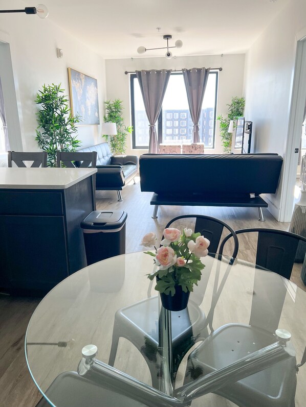 Interior - 2BR apt close to EWR Airport 7385 (Elizabeth)