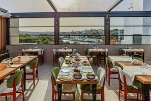 Free daily full breakfast  - Cesme Sarezya Boutique Hotel  (Cesme)