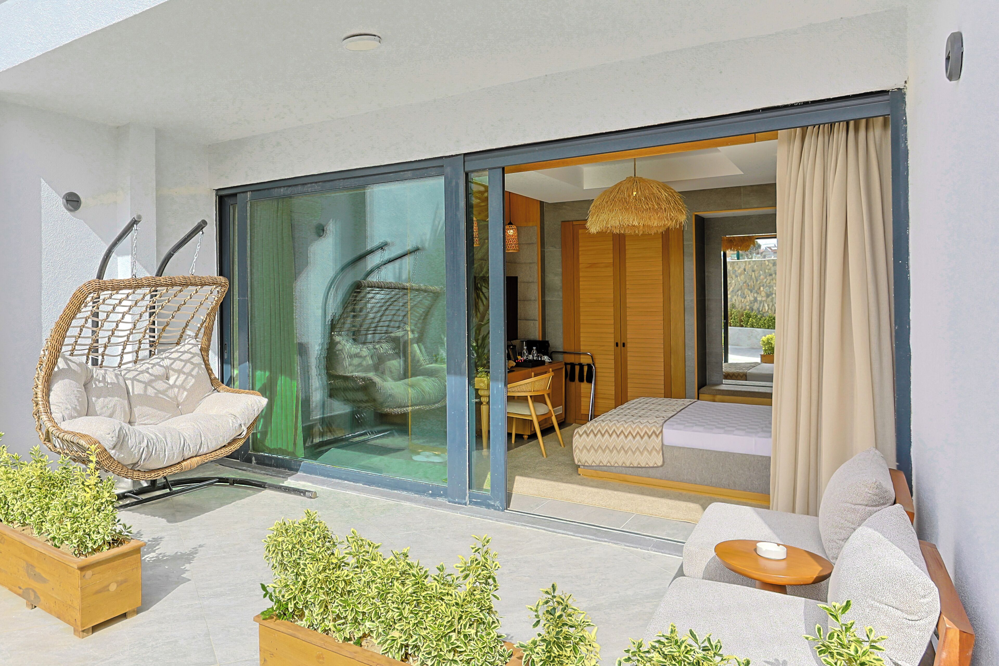 Superior Double Room | Premium bedding, memory foam beds, minibar, in-room safe