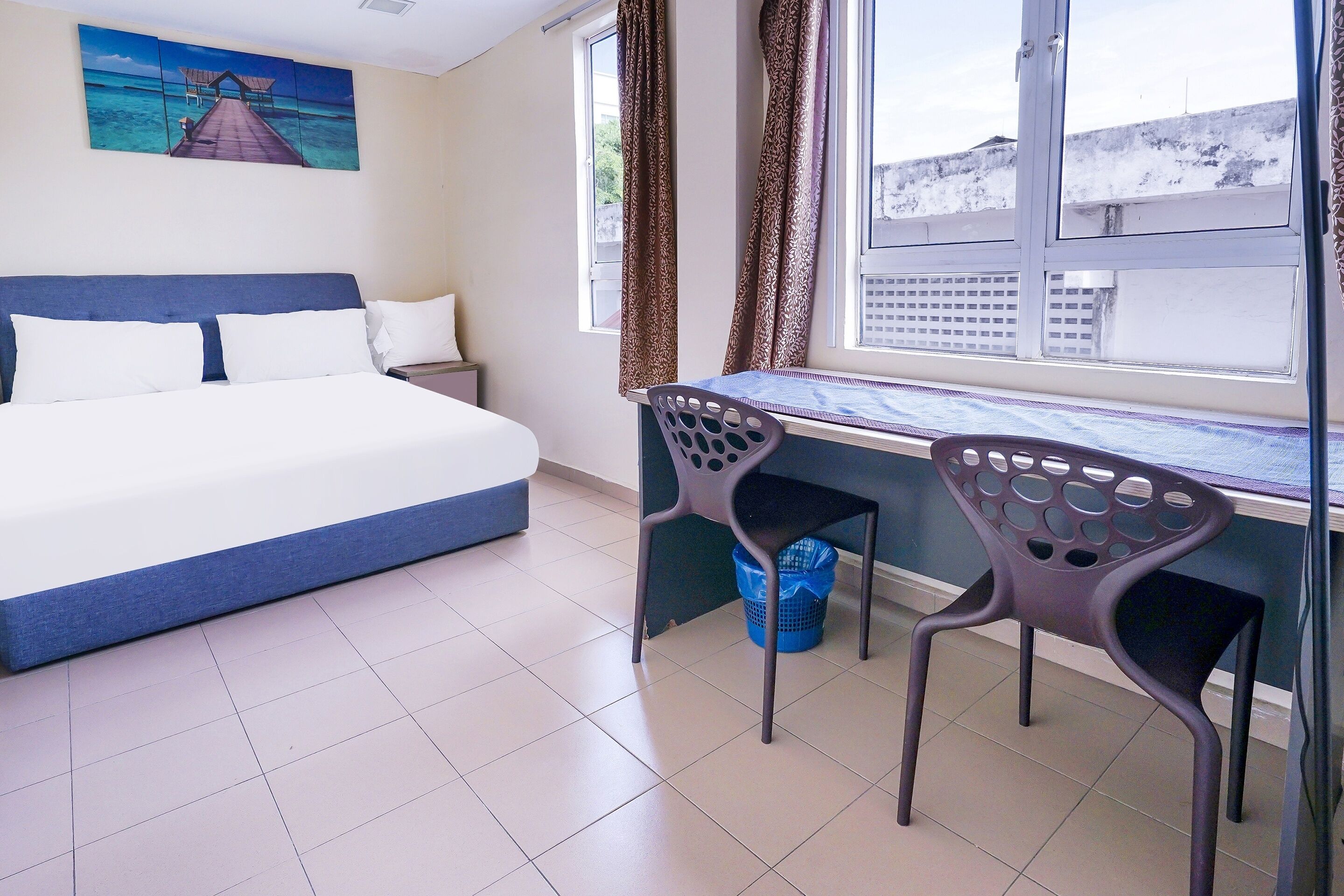Superior Room | Free WiFi, bed sheets