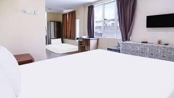 1 bedroom, free WiFi, bed sheets