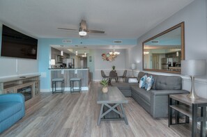 Télévision, cheminée