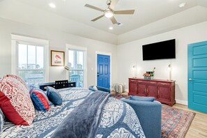 4 Schlafzimmer, Bügeleisen/Bügelbrett, Internetzugang, Bettwäsche