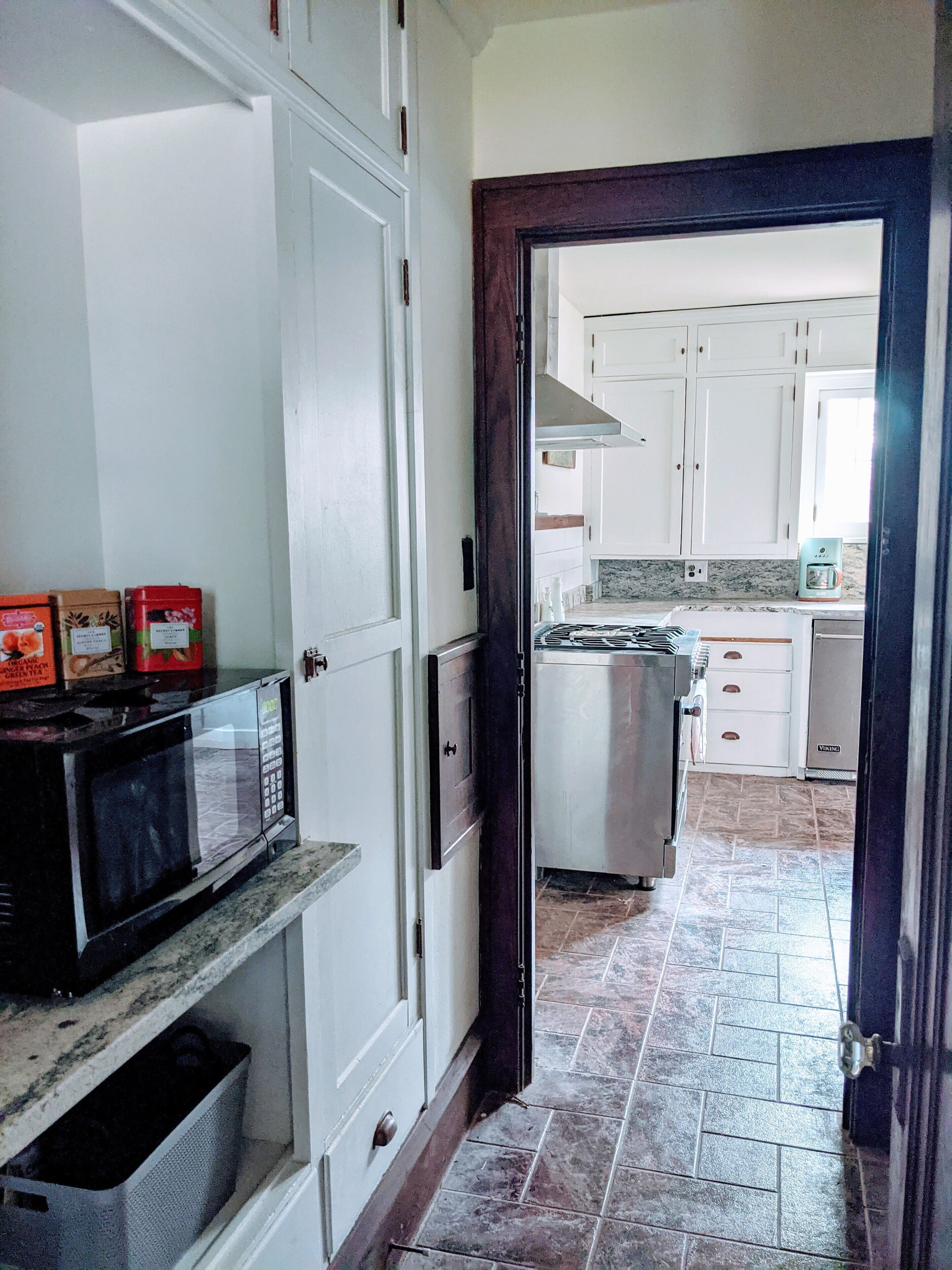 Charming Fox River Frontage - Fishing, boating, canoeing, FUN!