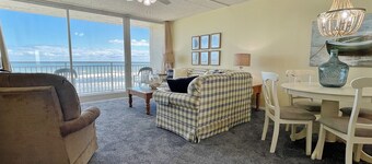 Beachfront condo with fabulous ocean views, balcony, 2 pools & shuffleboard