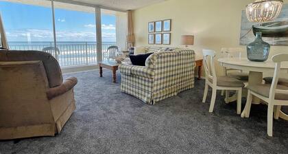 Beachfront condo with fabulous ocean views, balcony, 2 pools & shuffleboard