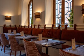 Daily buffet breakfast (EUR 20 per person) - Sentho Roma (Rome)