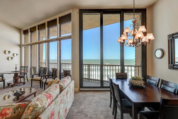 TV - Sea Gull #1107:Beachfront 2 Bedroom 2 Bathroom With Spectacular Views and 24 Hour Management (Port Aransas)